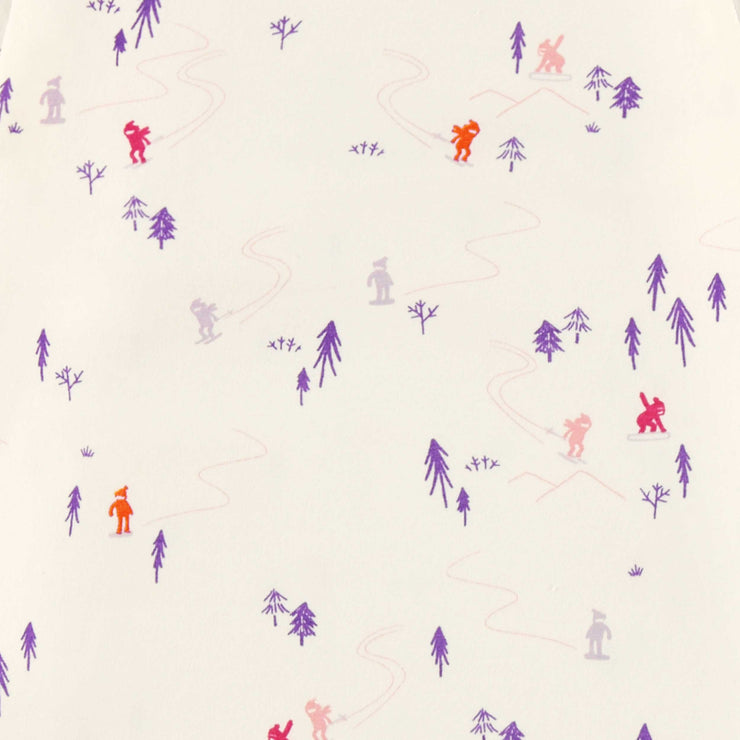 Zoom détails du t-shirt crème avec motifs, bébé