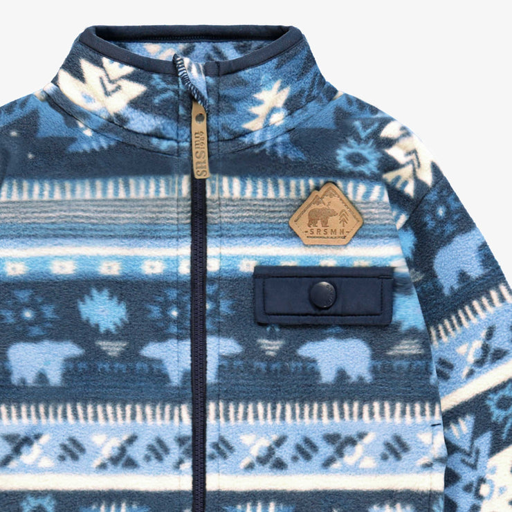 Zoom détails de la veste bleue en polar avec motifs, bébé