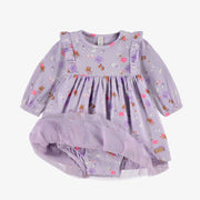 Robe mauve à motifs, naissance