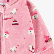 Zoom détails de la veste rose en velours, naissance