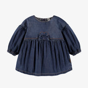Robe bleue en denim, naissance